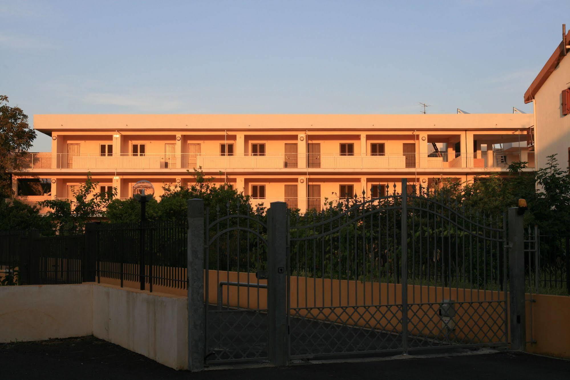 Hotel Residence Turium Santa Maria Del Cedro Esterno foto