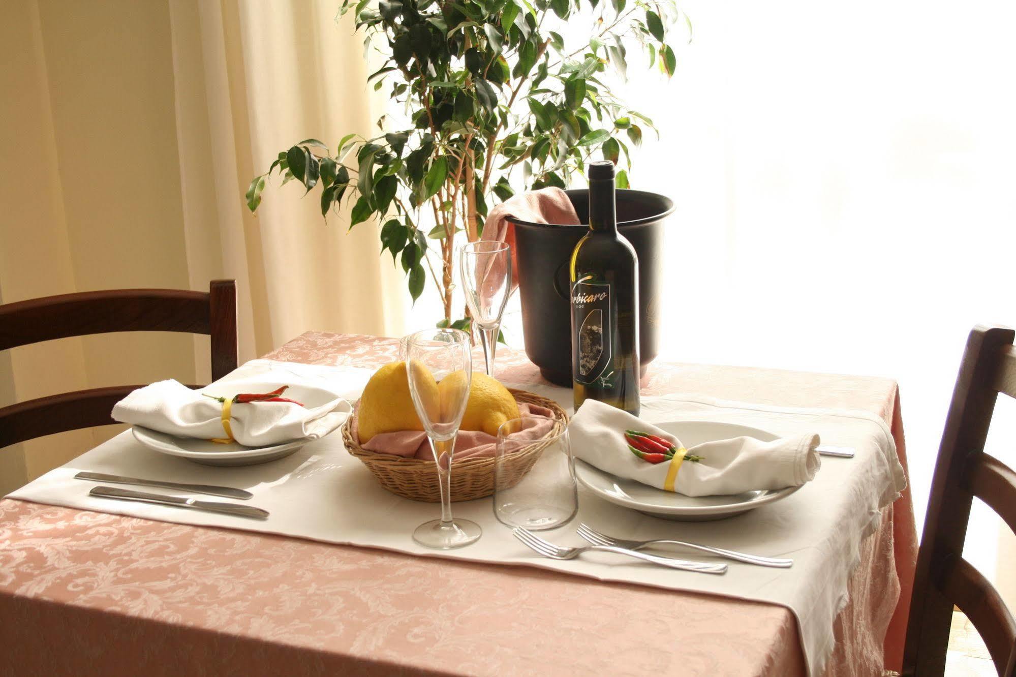 Hotel Residence Turium Santa Maria Del Cedro Esterno foto