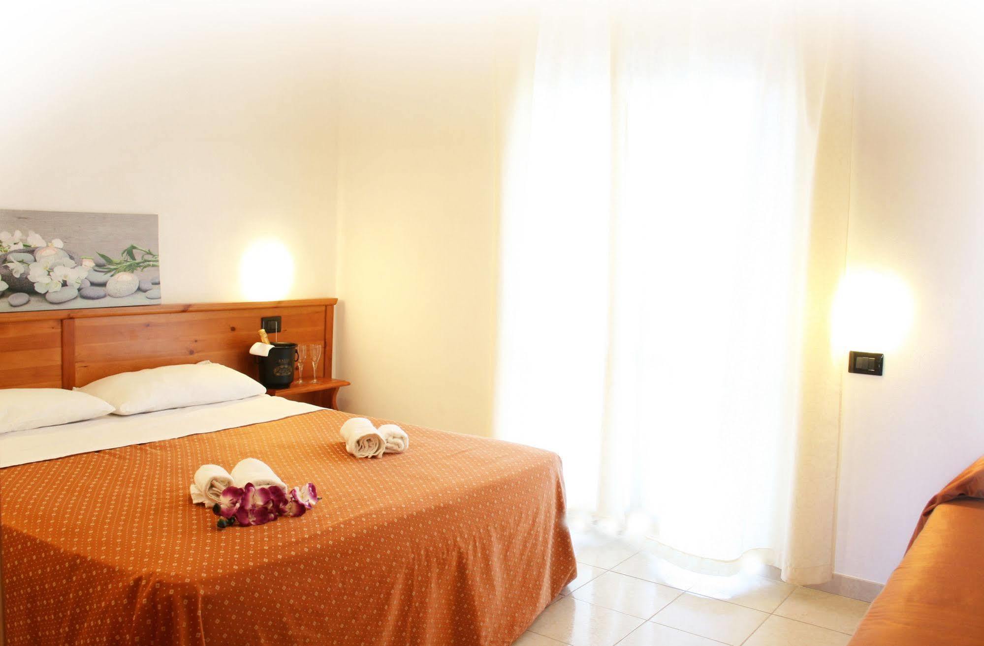 Hotel Residence Turium Santa Maria Del Cedro Esterno foto